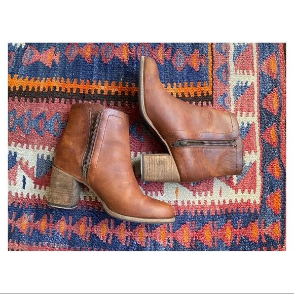 frye block heel leather booties
